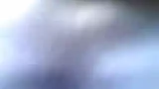 قضيب عشيقها السميك يمدد مهبلها الضيق