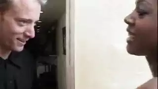 بنت تفر كس طيز