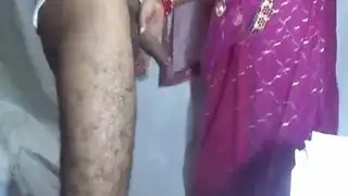 سحاقيات بقضيب جلدي إباحي صريح