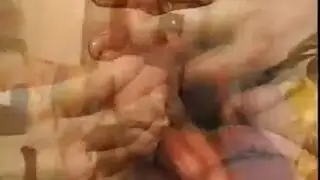 المراهقون يذهبون مباشرة إلى العربدة القاسية، لا وقت للتدريب